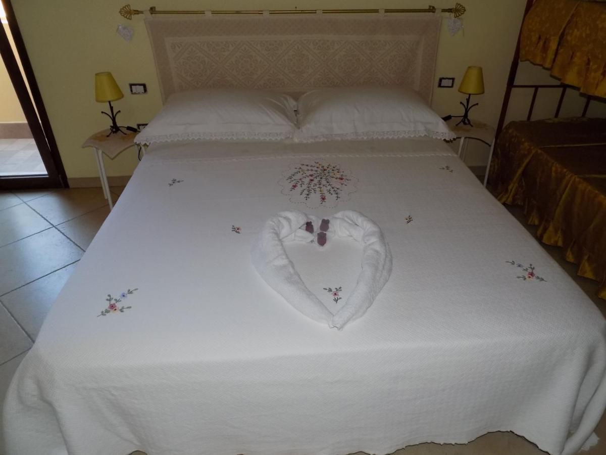 Bed and Breakfast Al Ciclamino Monastir Екстер'єр фото