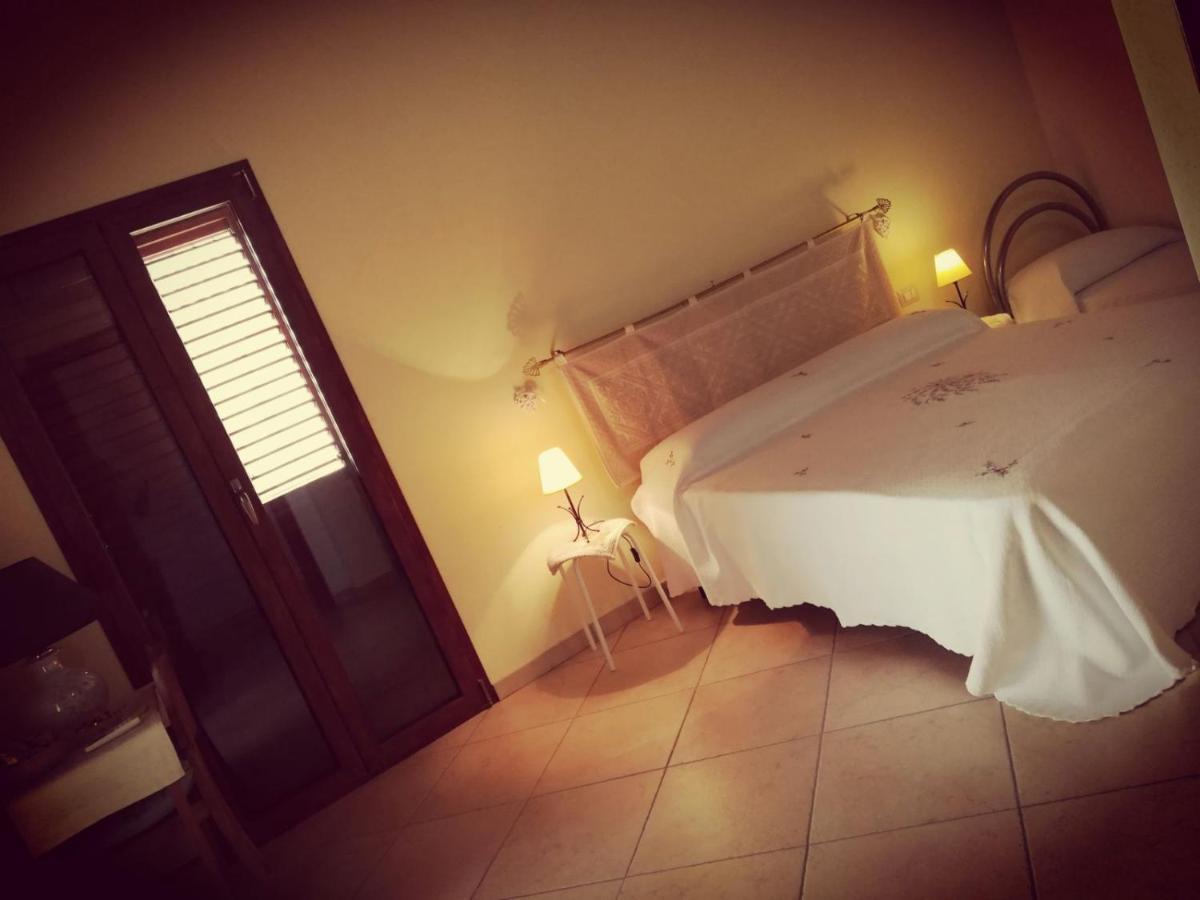 Bed and Breakfast Al Ciclamino Monastir Екстер'єр фото